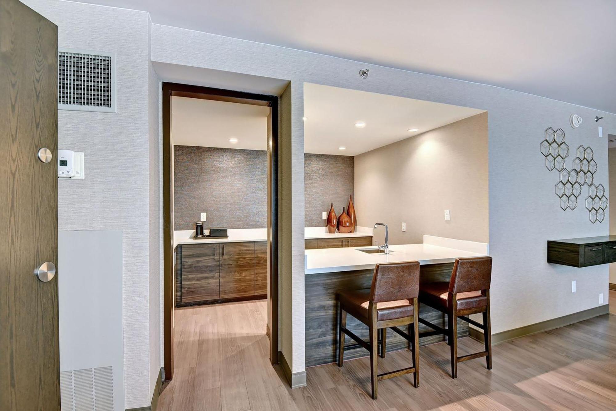 Tulsa Marriott Southern Hills מראה חיצוני תמונה
